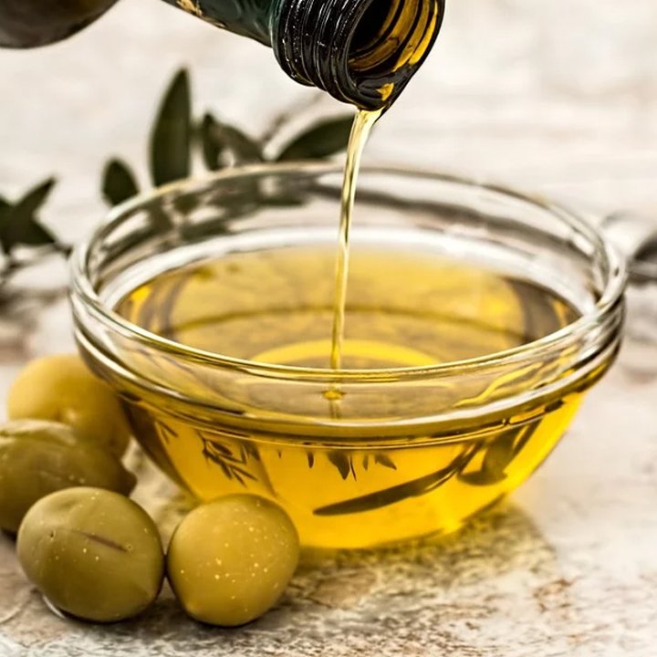 essential-olive-oil